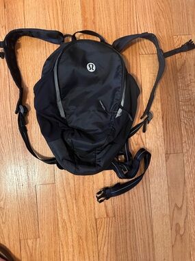 Lululemon fast and free backpack